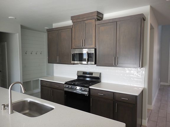 4th image of 2245 Rocky Terrace Pl