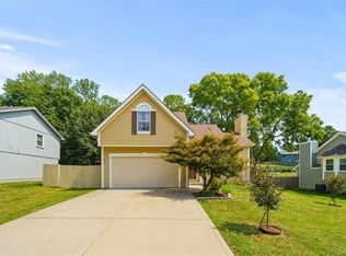 8501 N Winan Ave, Kansas City, MO 64153