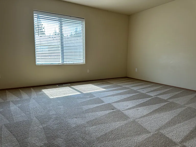 2262 SW Lazuli St — Photo 22