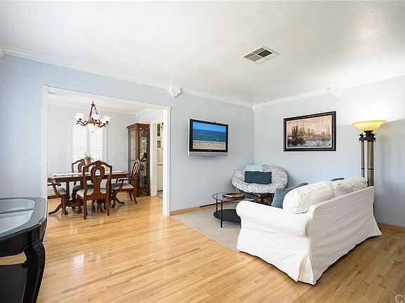 4th image of 15611 S Saint Andrews Pl