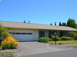 2821 Maywood Dr, Forest Grove, OR 97116