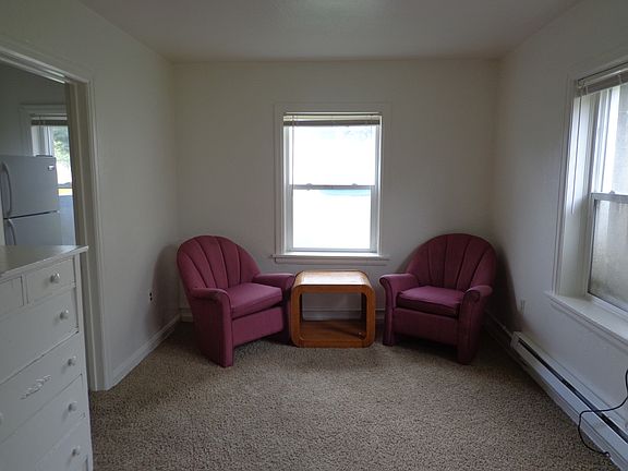 5th image of 525 Walnut St APT 15