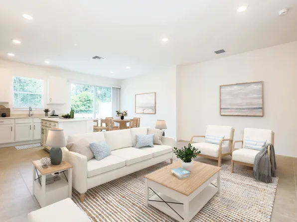 1448 Tristar Dr, Plant City, FL 33563