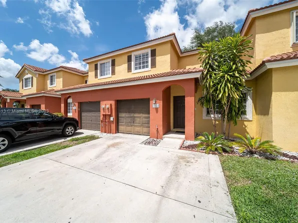 1861 SW 103rd Ave, Hollywood, FL 33025