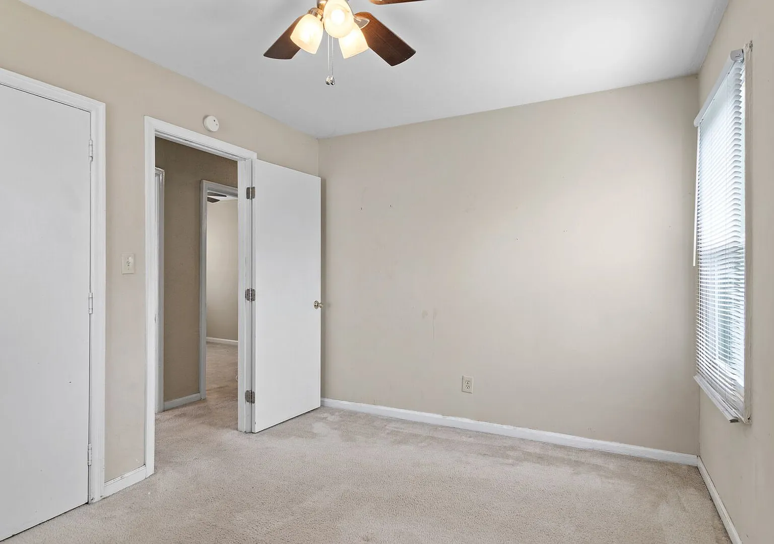 503 Woodfin Road — Photo 2