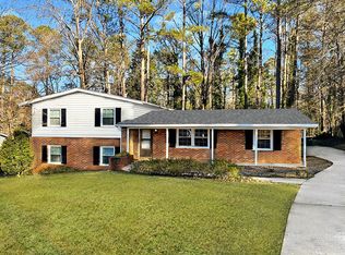 210 Davis Estates Rd, Athens, GA 30606