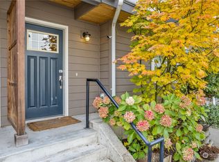 9307 Stone Ave N, Seattle, WA 98103