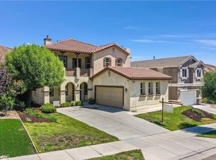 33034 Canopy Ln, Lake Elsinore, CA 92532
