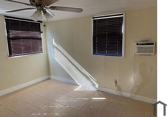 5th image of 2701 NW 21st St