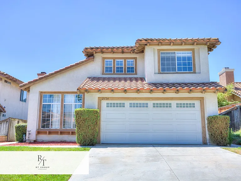 2154 Saddleback Dr — Photo 1