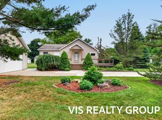 125 E Jefferson St, Newaygo, MI 49337