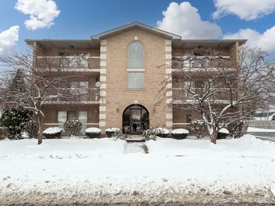 6896 W 87th St APT 3W, Burbank, IL, 60459