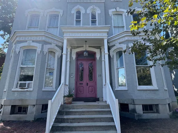 19 N Union St APT 2, Middletown, PA 17057