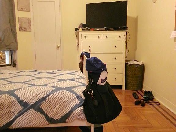 3rd image of 123 E 90th St APT 3A