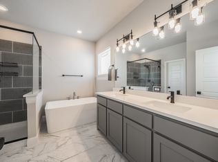 1513 Jackson St, Carrollton, TX 75006