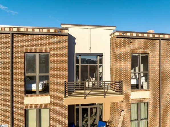 112 W Broad St #404B, Greenville, SC 29601