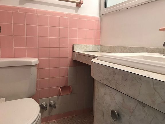 5th image of 3215 71st St