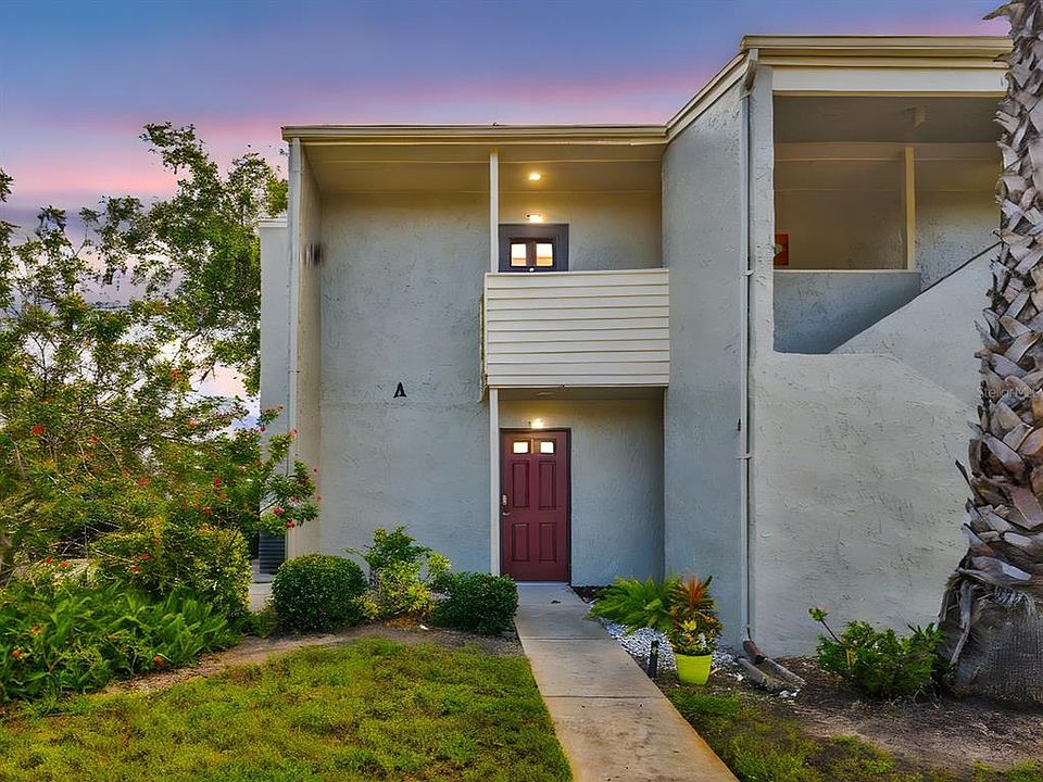 1st image of 401 Windrush Bay Dr