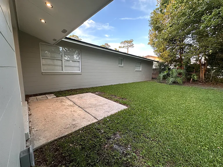 5502 Sheri Ln — Photo 32