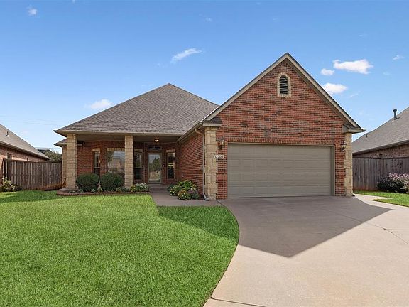 3rd image of 12300 Saint Lukes Ln