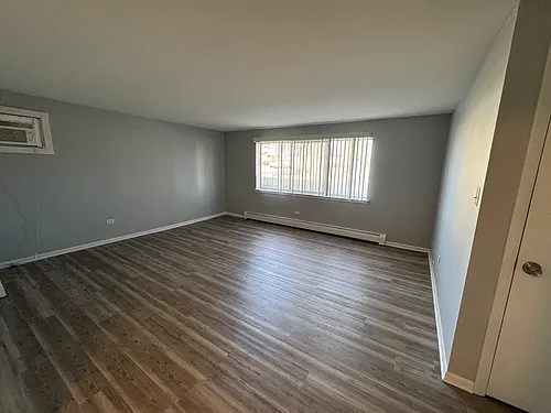 550 Eichler Dr #1N Photo 1
