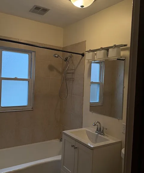 2076 Wascana Ave #2076 — Photo 10