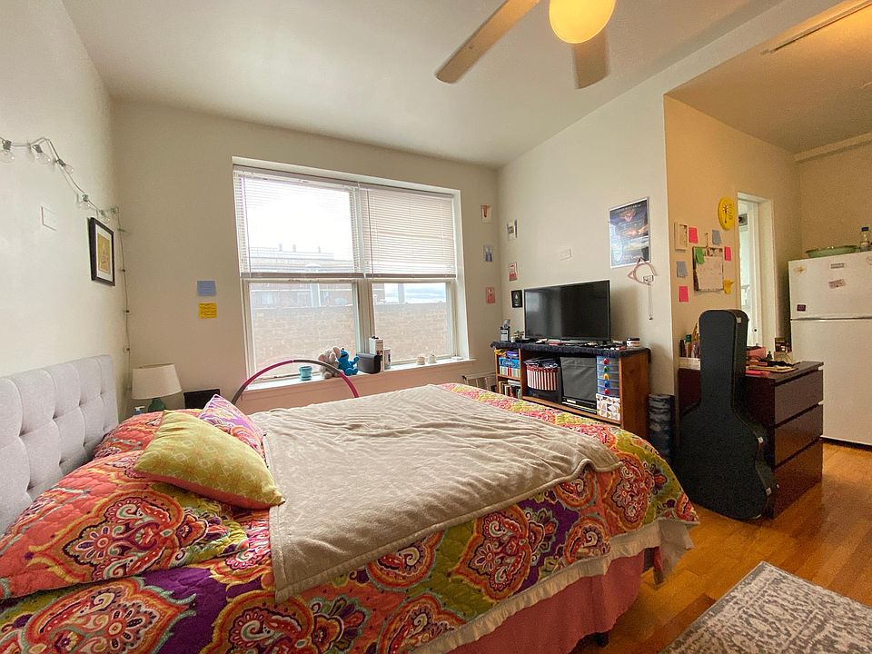 1st image of 5957-59 N Kenmore Ave #504