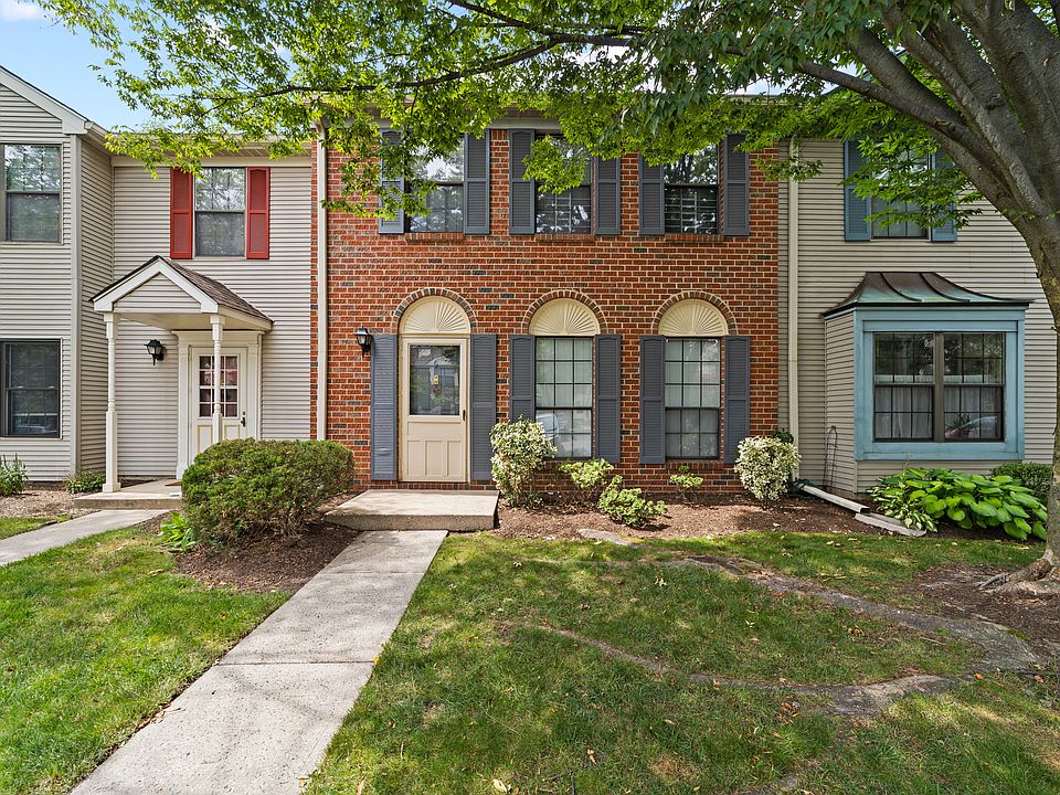 1st image of 9 Drewes Ct