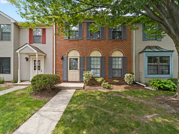 9 Drewes Ct, Lawrence Township, NJ 08648