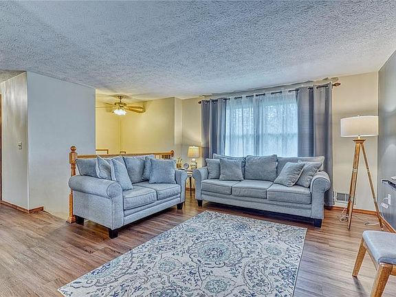 5th image of 1361 Brookedge Dr