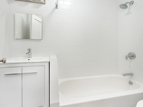 2nd image of 160 E 3rd St APT 5-F