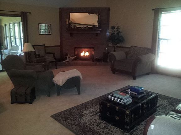 Huge Great Room/Gas Fire Place