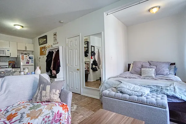 Rented by Compass | media 5