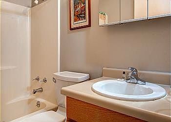 3rd image of 2000 Prospector Ave #405