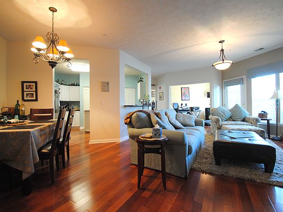3rd image of 2509 Amber Orchard Ct W Unit 202