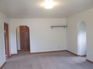 818 S 11th St, Laramie, WY 82070
