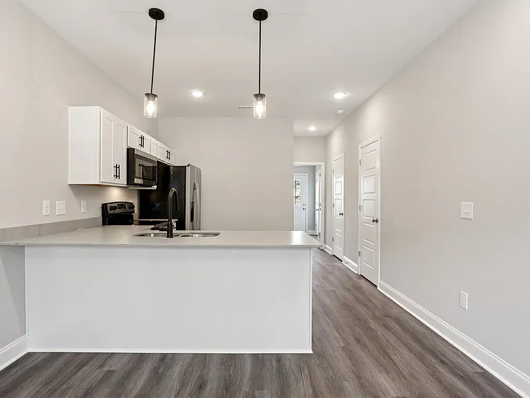 2815 Trenton Rd — Photo 10