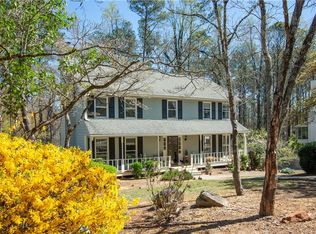 959 Hampton Trl NW, Lilburn, GA 30047