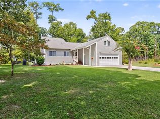 102 Sycamore St, Hertford, NC 27944