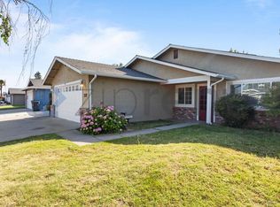 327 Pecan Dr, Ripon, CA 95366