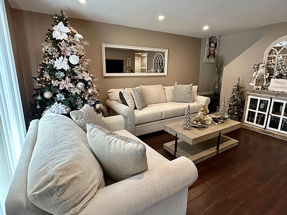 4th image of 3454 Castle Glen Dr #138-1