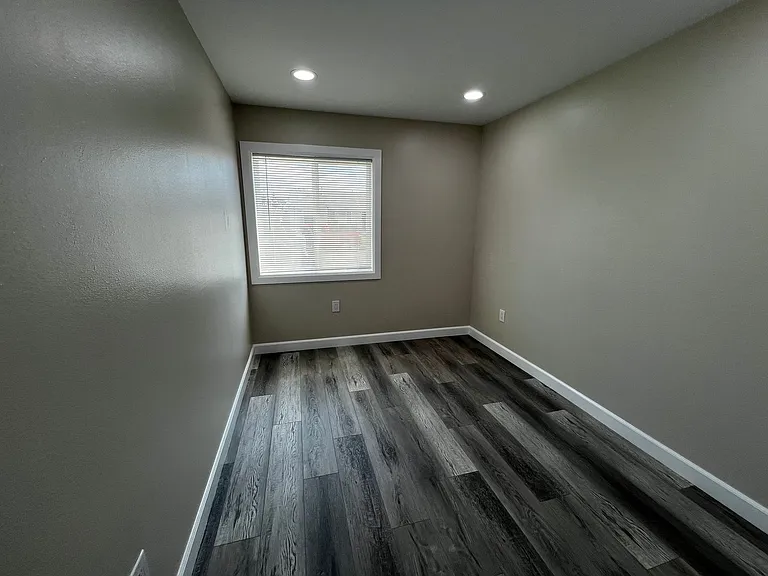 7820 1/2 Farmland Ave — Photo 8