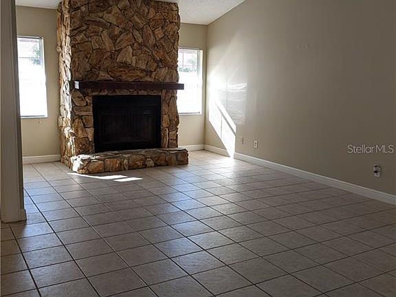 3rd image of 4720 Windflower Cir