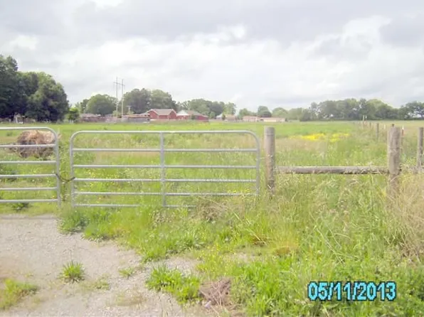 6 Snow Rd, Flintville, TN 37335
