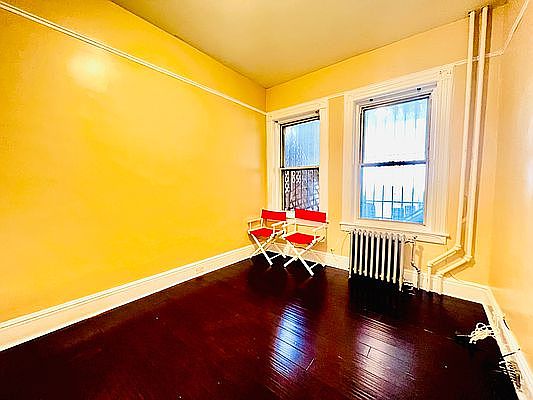 4th image of 38-25 27th St #2