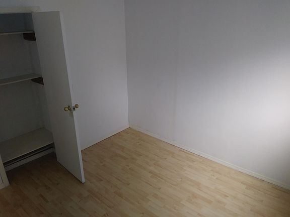 5th image of 74 Ferndale Ave #2BD