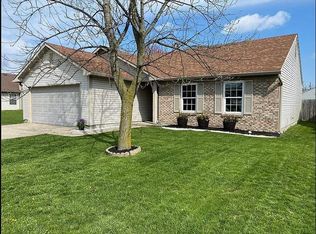 9730 Claymore Dr, Fishers, IN 46038