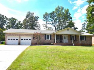 142 Chillingham Rd, Irmo, SC 29063