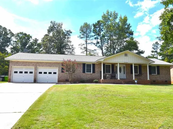 142 Chillingham Rd, Irmo, SC 29063