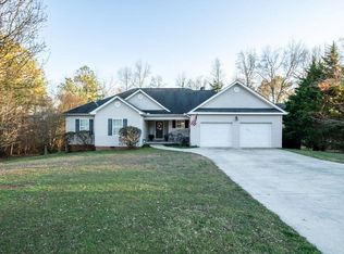 128 Hickory Ln, Chatsworth, GA 30705
